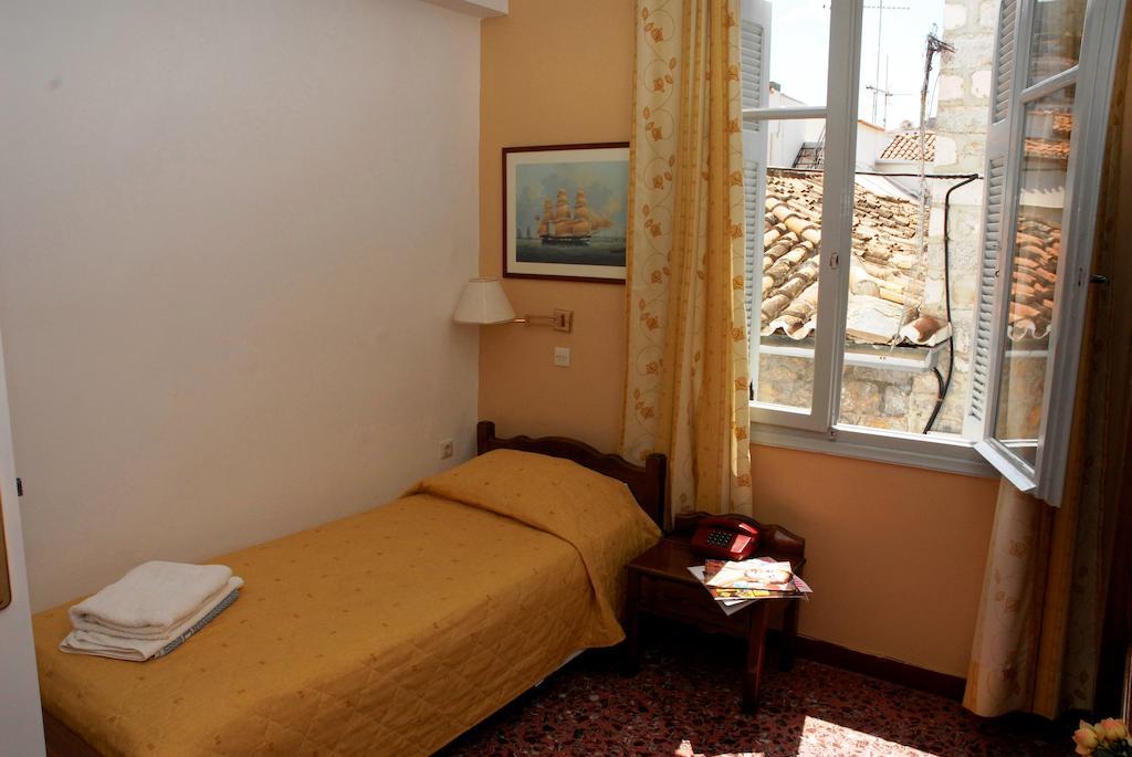 Amaryllis Hotel İdra Dış mekan fotoğraf